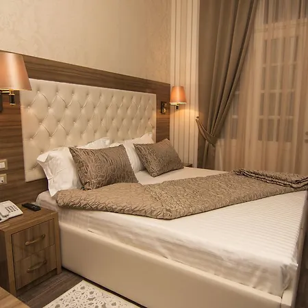 Boutique Restaurant Gloria 4*