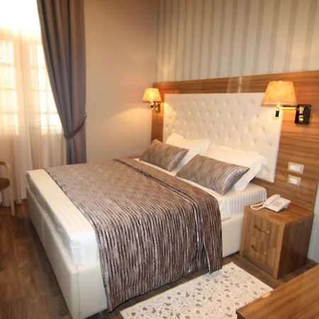 Hotel Boutique Restaurant Gloria 4*