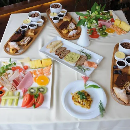 Boutique Restaurant Gloria Hotel 4*