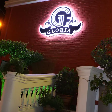 ホテル Boutique Restaurant Gloria 4*