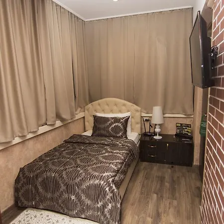 Hotel Boutique Restaurant Gloria Tirana